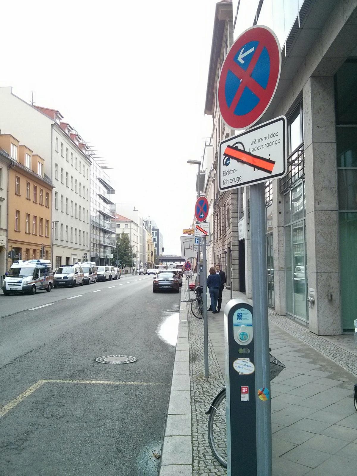 Foto der Ladestation Reinhardtstr. 32, 10117 Berlin